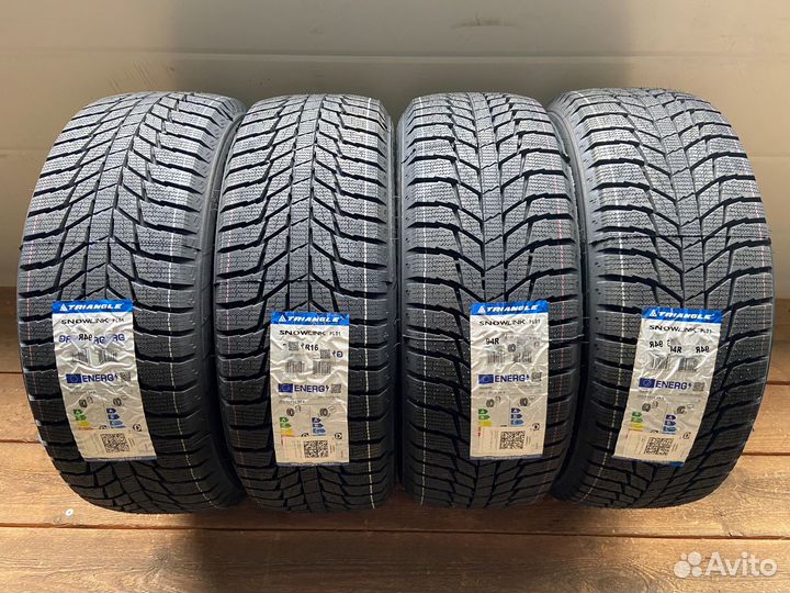 Triangle PL01 235/45 R17 97R