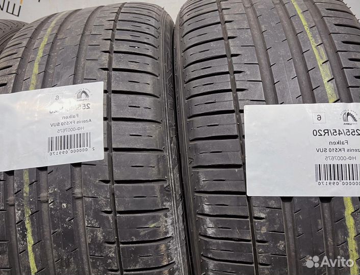 Falken Azenis FK-510 255/45 R20 94Y