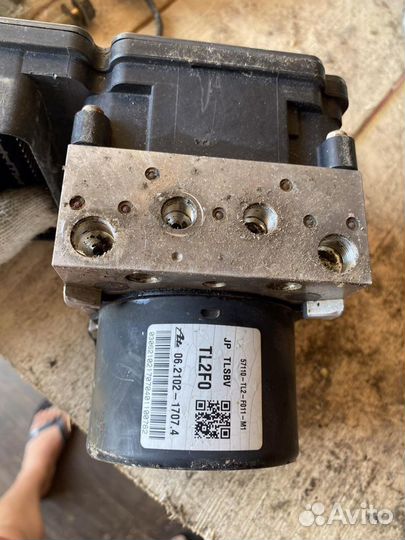 Блок Abs Honda Accord 8 2.4