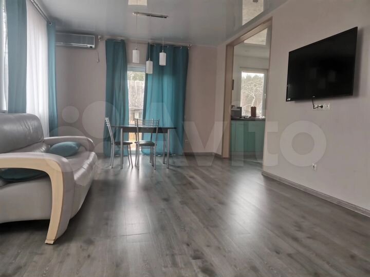 Дом 130 м² на участке 5 сот.