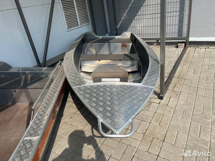 Моторная лодка Wellboat 39 next новая