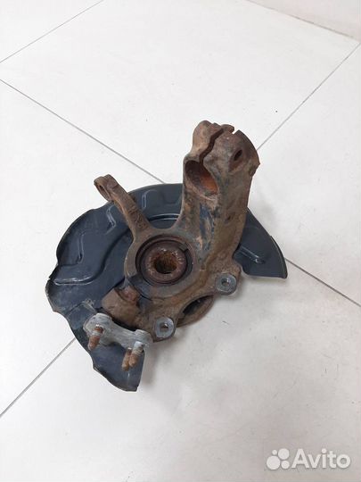 Кулак поворотный передний левый Volkswagen Polo Mk