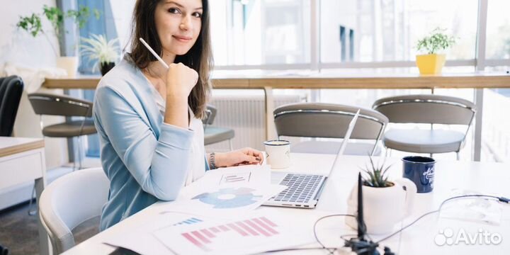 Банковский представитель в торговом центре