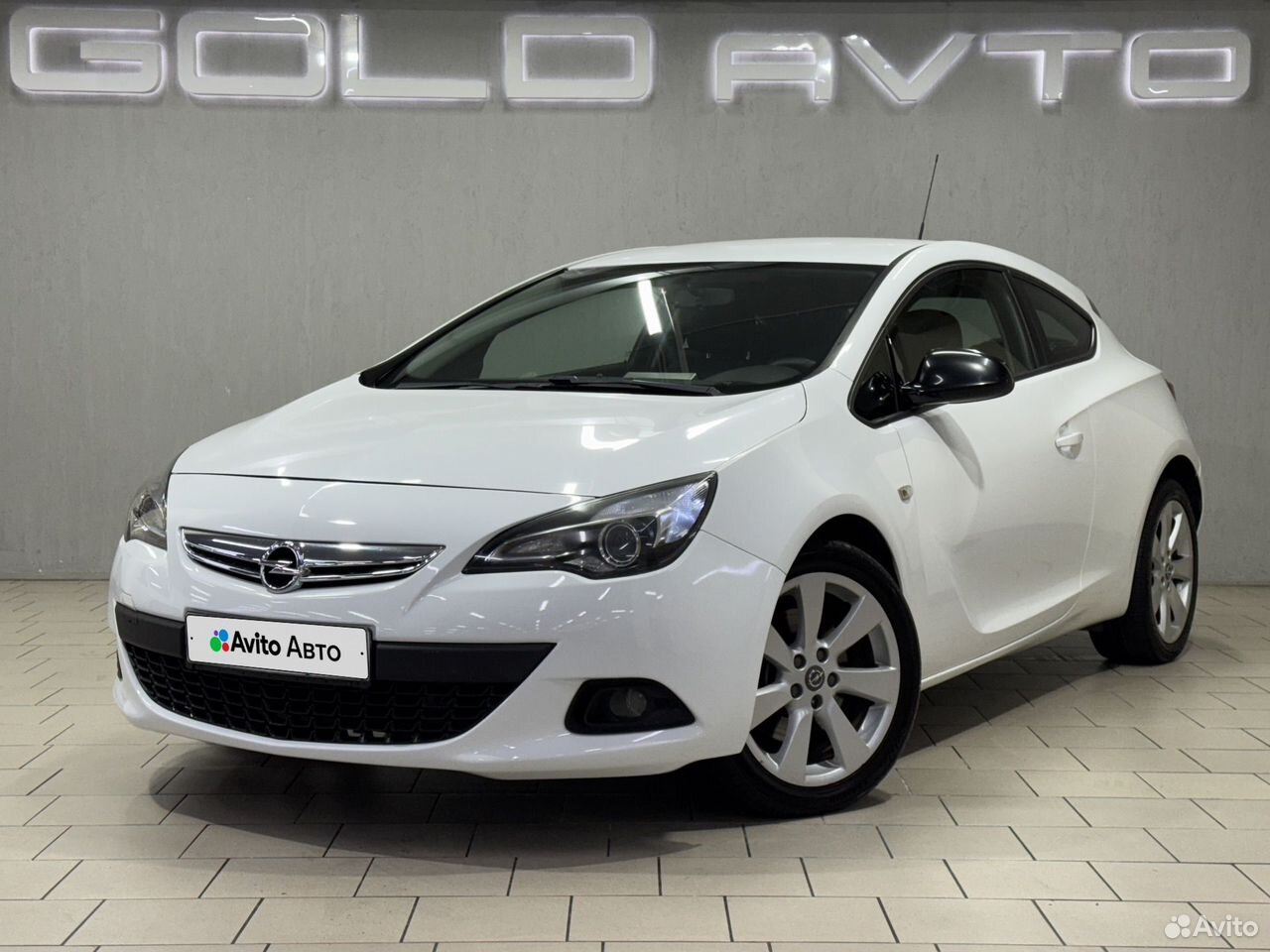 Opel Astra GTC 1.4 AT, 2014, 132 438 км