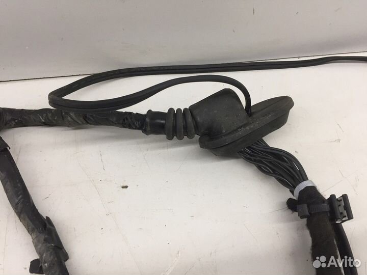 Электропроводка задней двери правой (Jaguar XF)