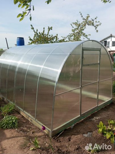 Теплицы с доставкой