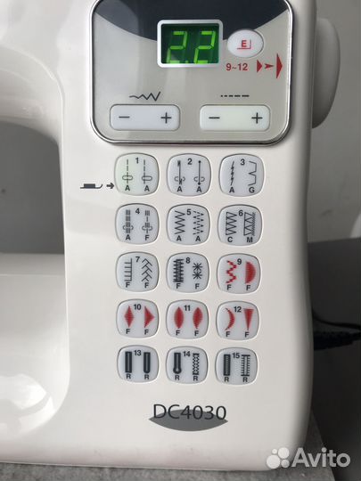 Швейная машина Janome DC 4030