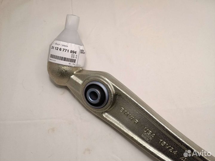 Рычаг передний правый BMW 31126771894