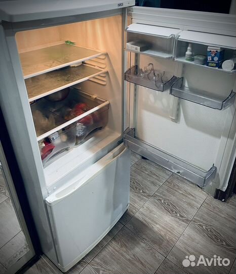 Холодильник