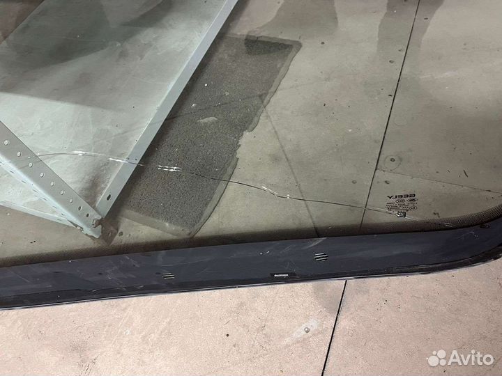 Стекло лобовое geely tugella