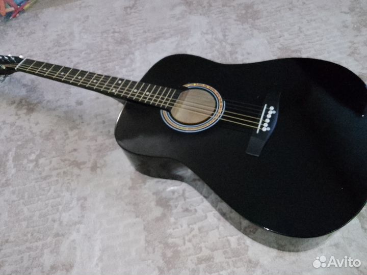Акустическая гитара Denn
