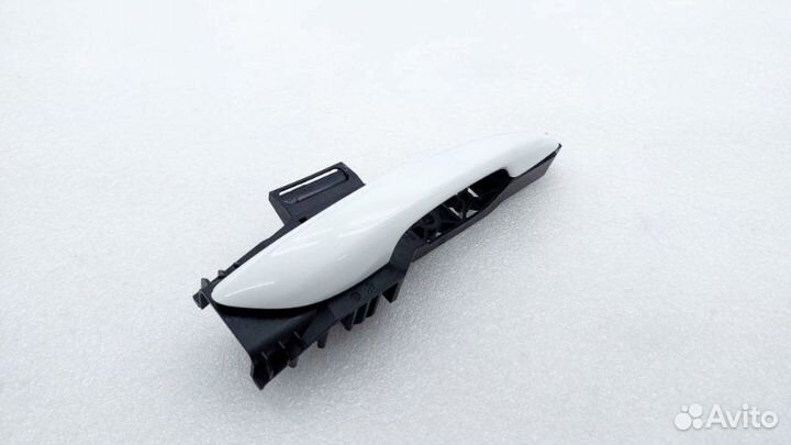 Б/У Ручка двери Состояние отличное, оригинал