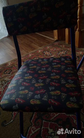 Детский стол и стул