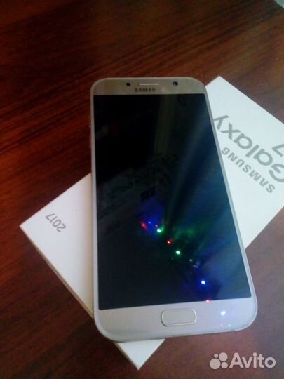 Samsung Galaxy A7 (2017) SM-A720F/DS, 3/32 ГБ