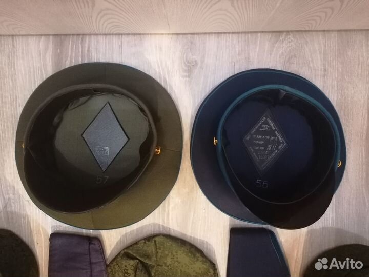 Военная форма головные уборы фуражки кепки уставны