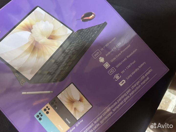 Планшет на Android 10 с клавиатурой