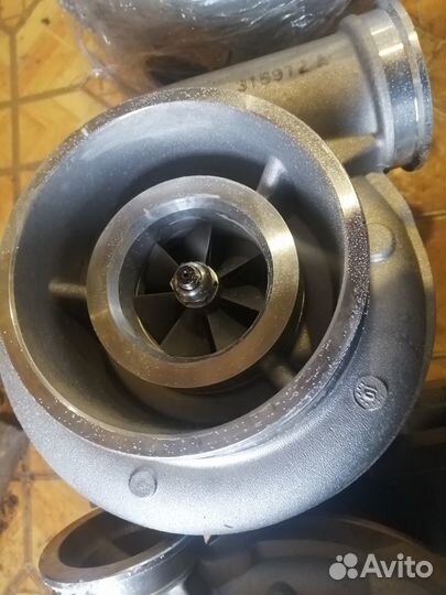 Мерседес Бенц фредлайнер турбины