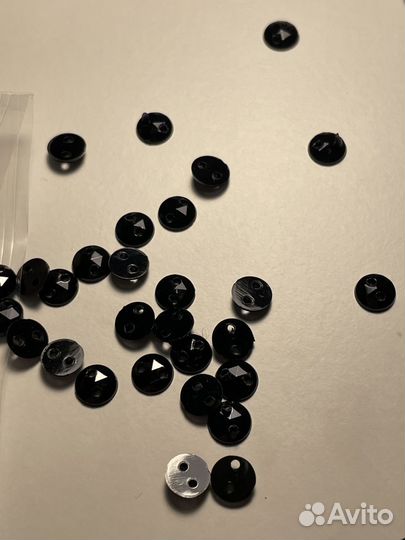 Стразы пришивные черные/красные