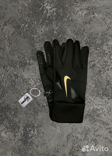 Перчатки nike hyperwarm на хайпе