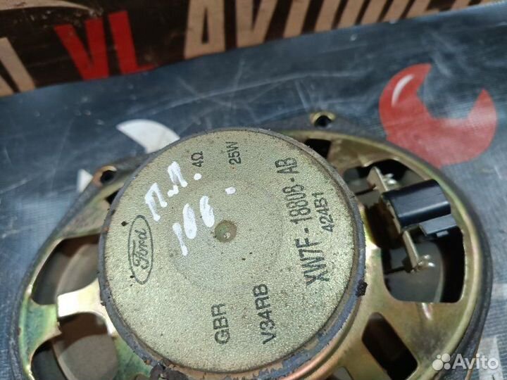 Динамик двери передний правый Ford Focus 1 MK1