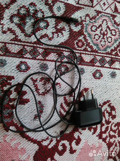 Зарядное с большим разъемом