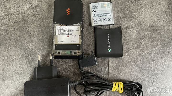 Sony Ericsson W580i