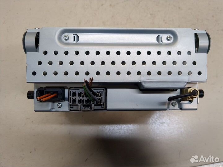 Магнитола Volvo V70, 2007