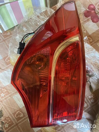 Фонарь на hyundai santa fe 3