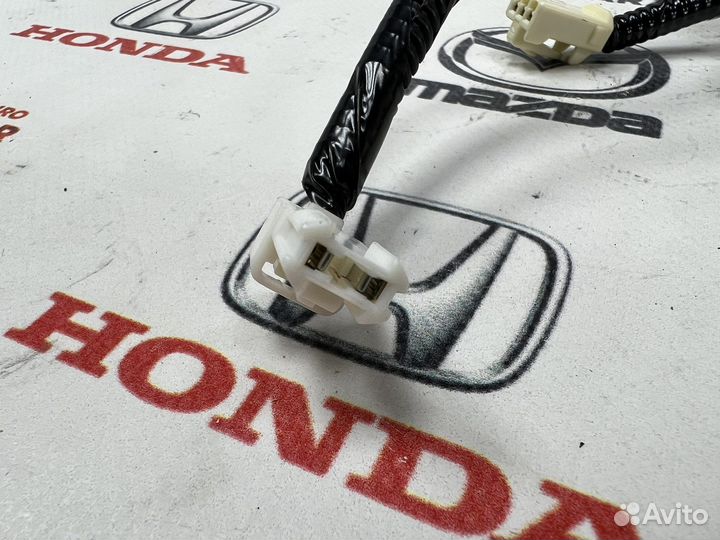 Проводка крышки багажника Mazda 3 BM 2013-2019