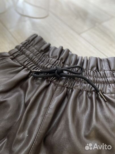 Шорты женские кожаные