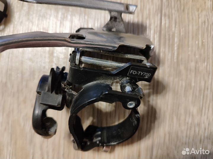 Передний переключатель shimano FD-TY700 3 ск