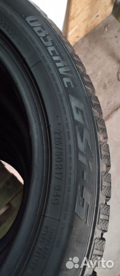 Toyo Observe GSi-5 225/50 R17