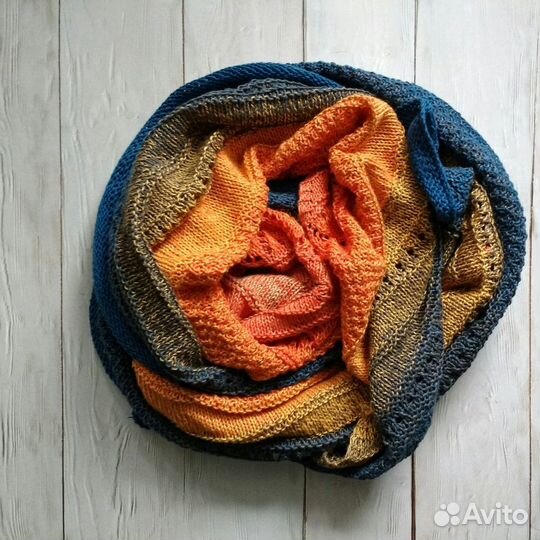 Платок, шаль, бактус ручной работы