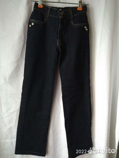 Джинсы для девочки утеплённые прямые новые