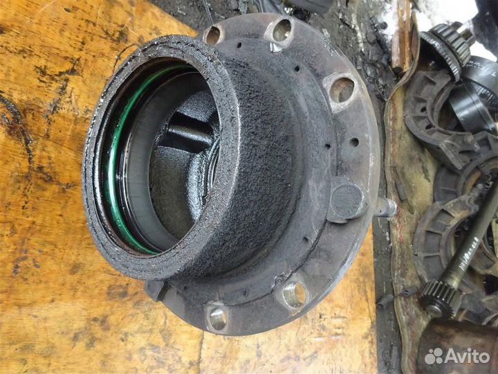 Ступица задняя howo ZZ3317 2006