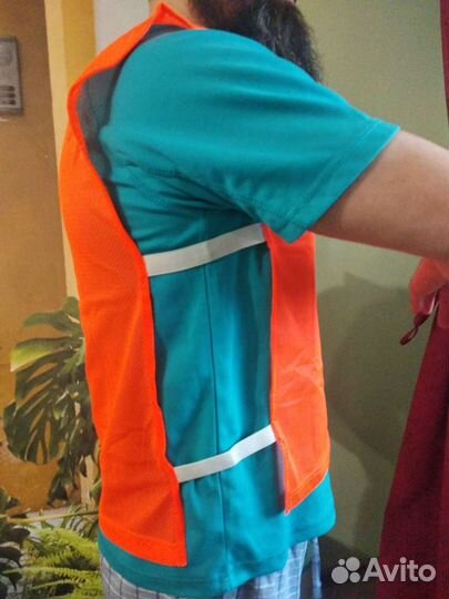 Футбольные накидки и гетры