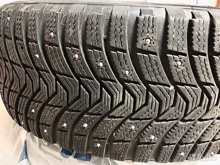 Продаю шины с дисками в новом состоянии