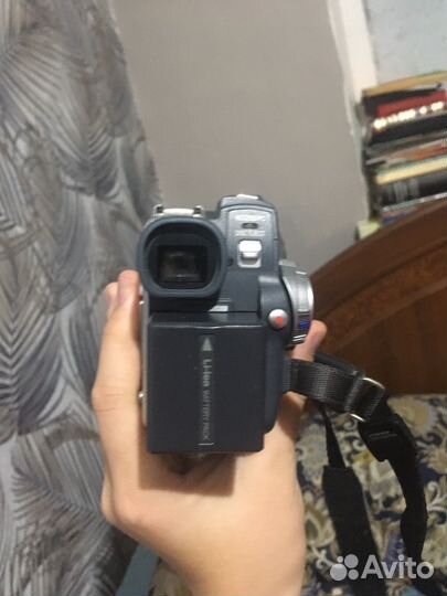 Видеокамера panasonic VDR-M70GC