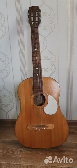Классическая гитара бу