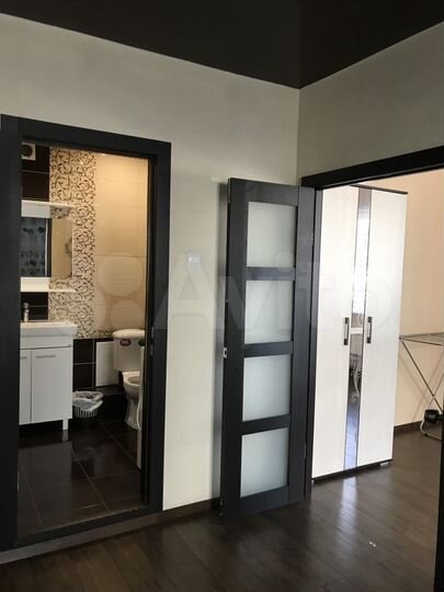 2-к. квартира, 52 м², 1/5 эт.