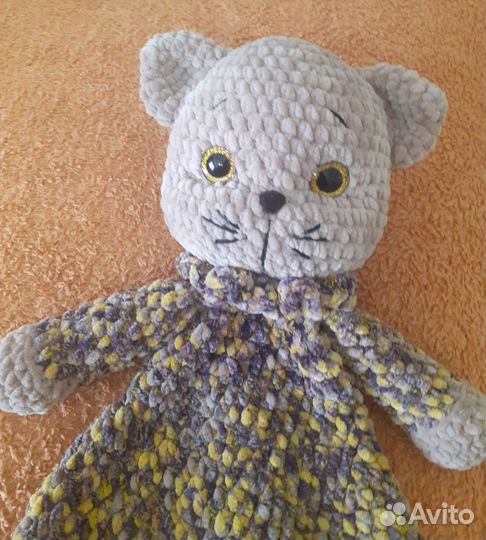 Котик плюшевая игрушка