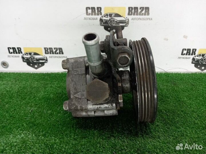 Насос гидроусилителя руля Nissan Almera