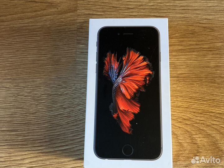 Коробка от iPhone 6s