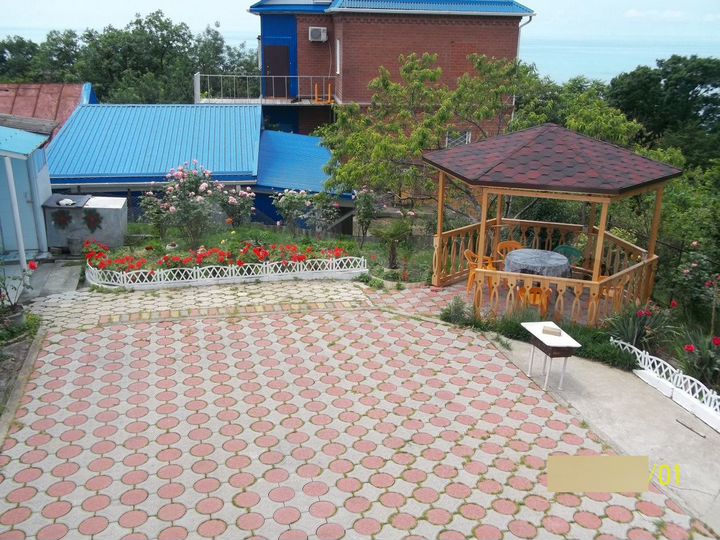 Комната 15 м² в 1-к., 1/2 эт.