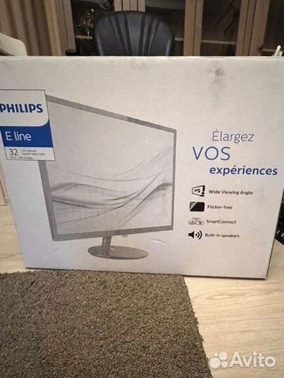 Монитор Philips 32