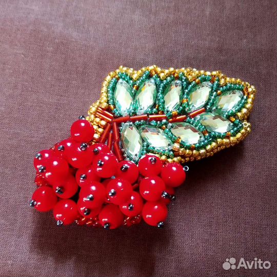 Брошь ручной работы
