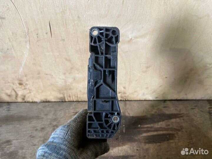 Педаль газа Ford Focus 3 2010-2019