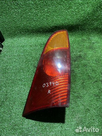 Фонарь задний правый Ford Focus