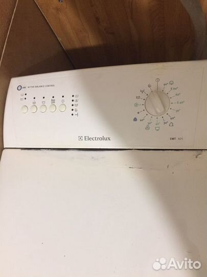 Стиральная машина с вертикальной загрузкой