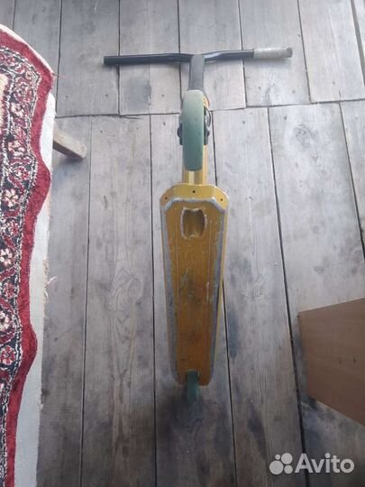 Трюковой самокат